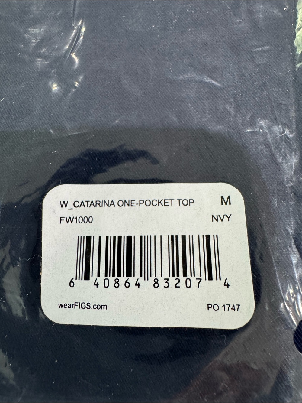 FIGS Women’s V Neck Navy Short Sleeve Scrub Tops M, In original package NWT - Picture 3 of 5